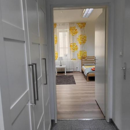 Budget Studio Near Prater Vienna Esterno foto