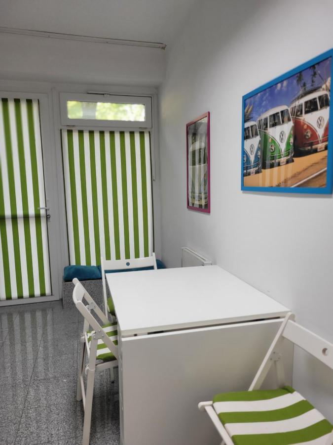 Budget Studio Near Prater Vienna Esterno foto
